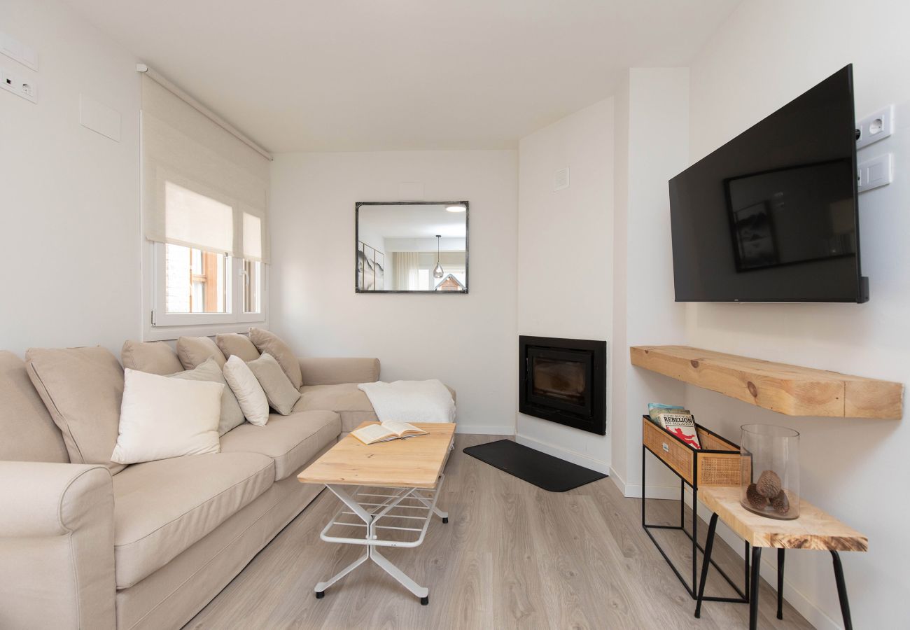 Apartamento en Biescas - Sky Biescas II by BeValle