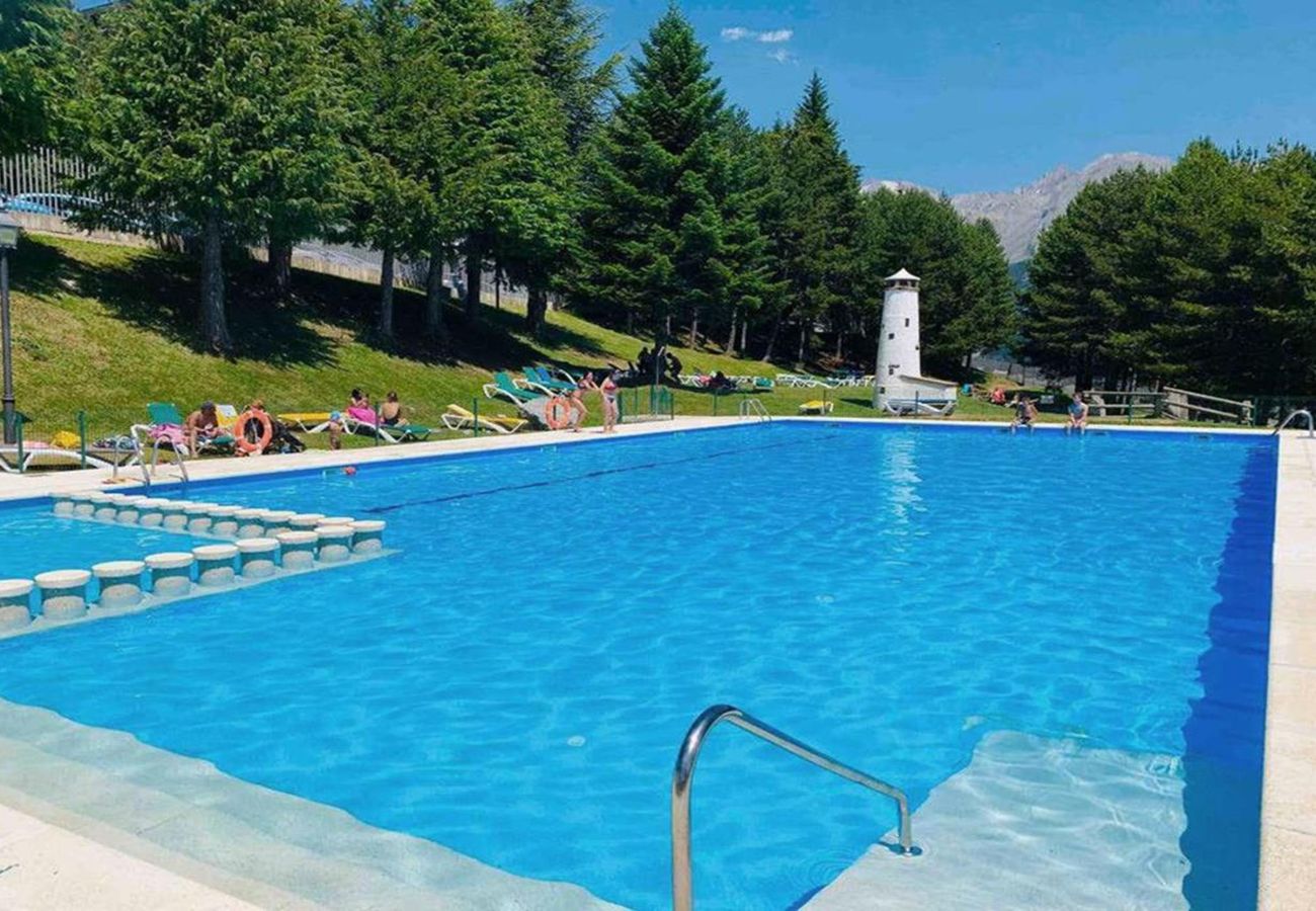 Apartamento en Formigal - La Ventana de Formigal by BeValle