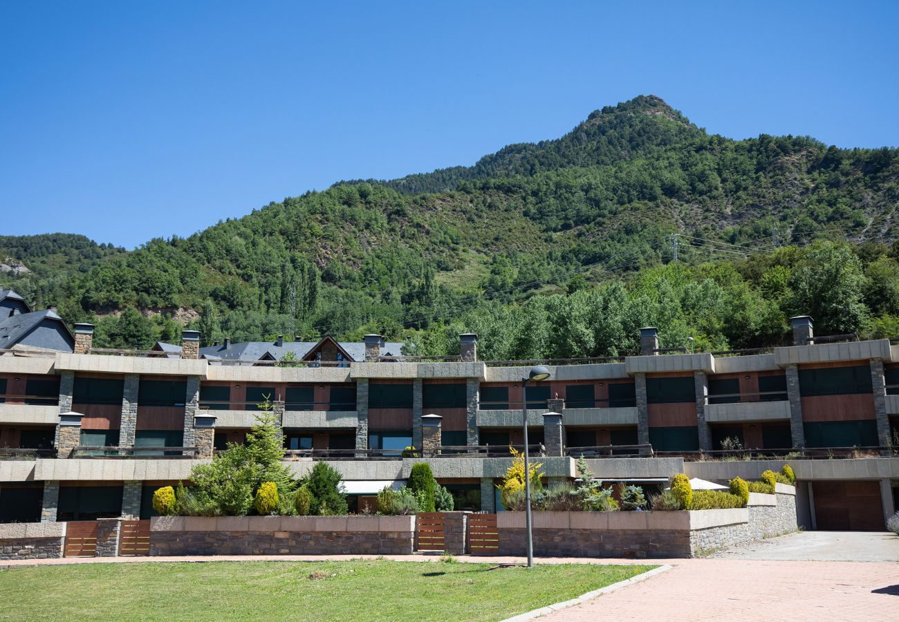 Apartamento en Panticosa - Jardin de Saras by BeValle