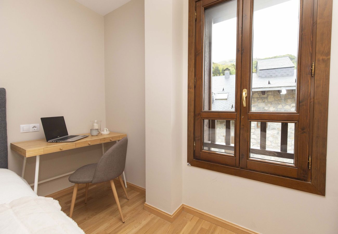 Apartamento en El Pueyo de Jaca - Casa Lluna by BeValle