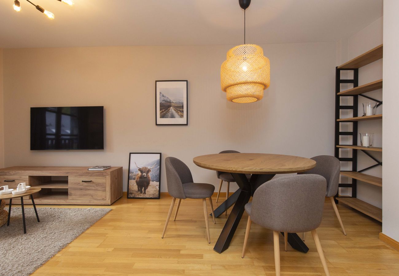 Apartamento en El Pueyo de Jaca - Casa Lluna by BeValle