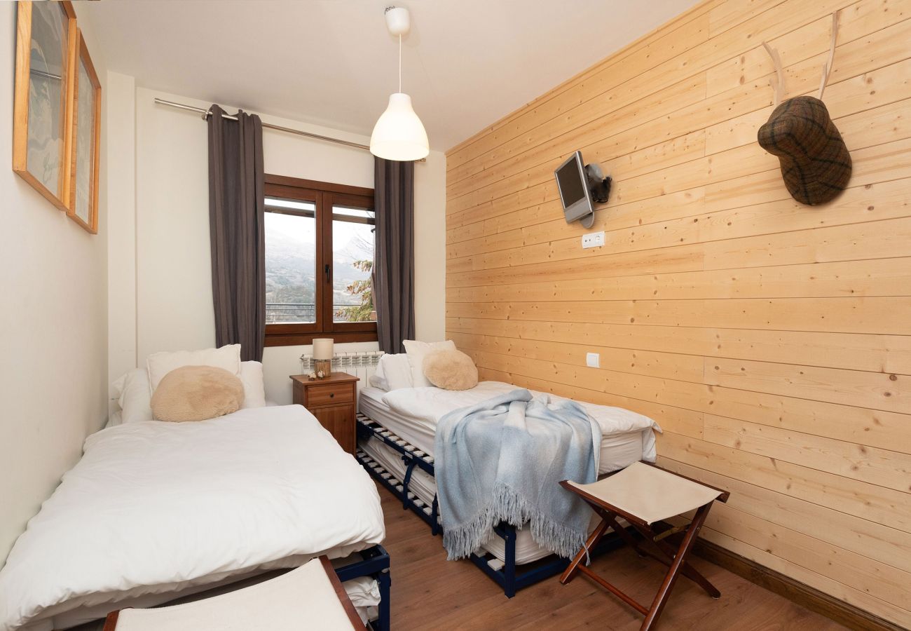 Apartamento en Panticosa - El Mirador by BeValle
