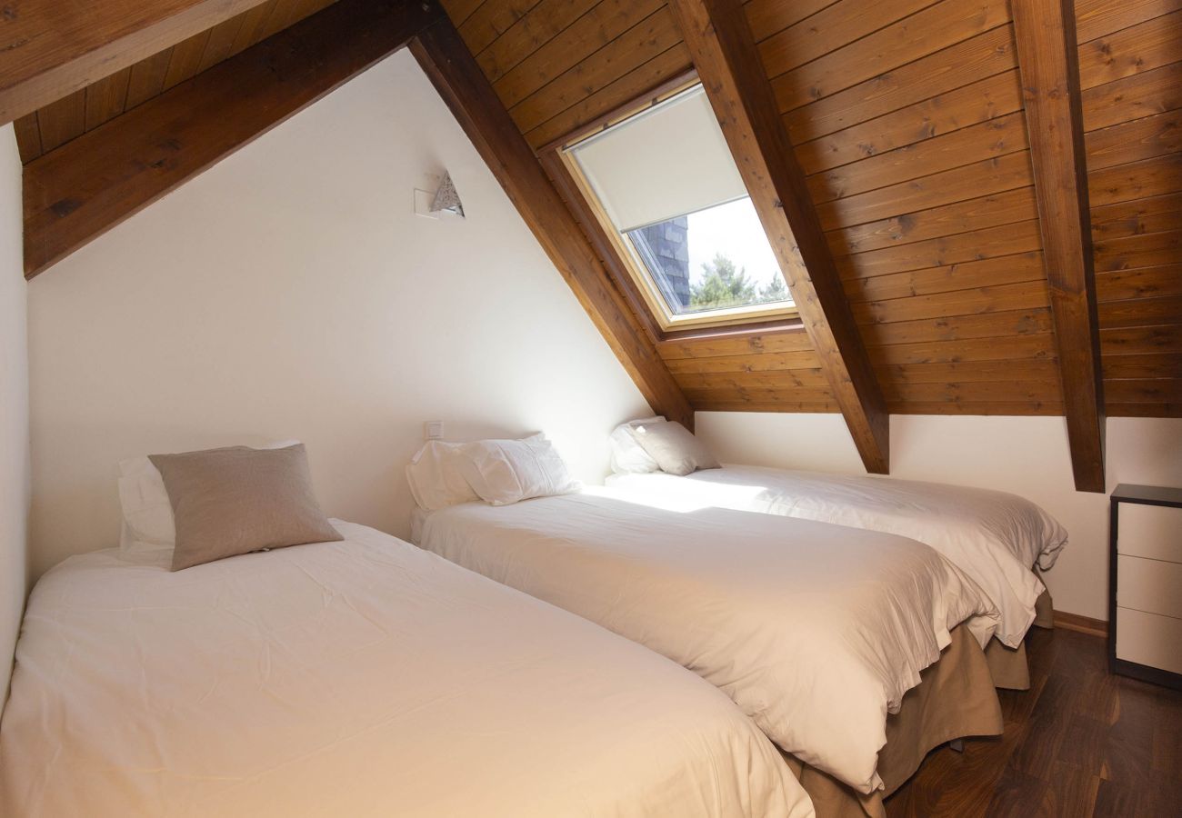 Apartamento en Panticosa - Ático de Cumbres by BeValle