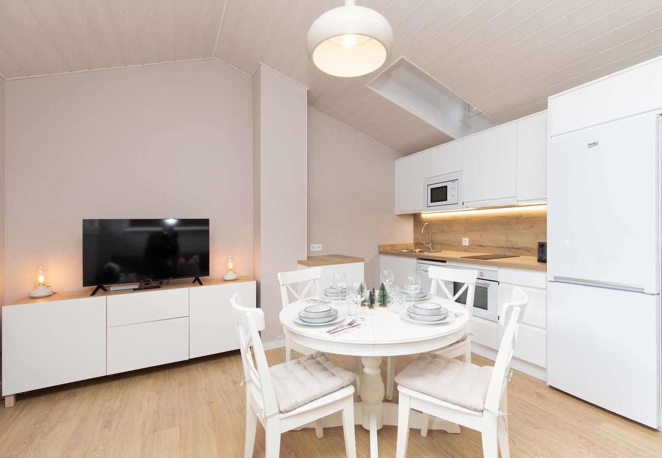 Apartamento en Sallent - Ático del Prado by BeValle