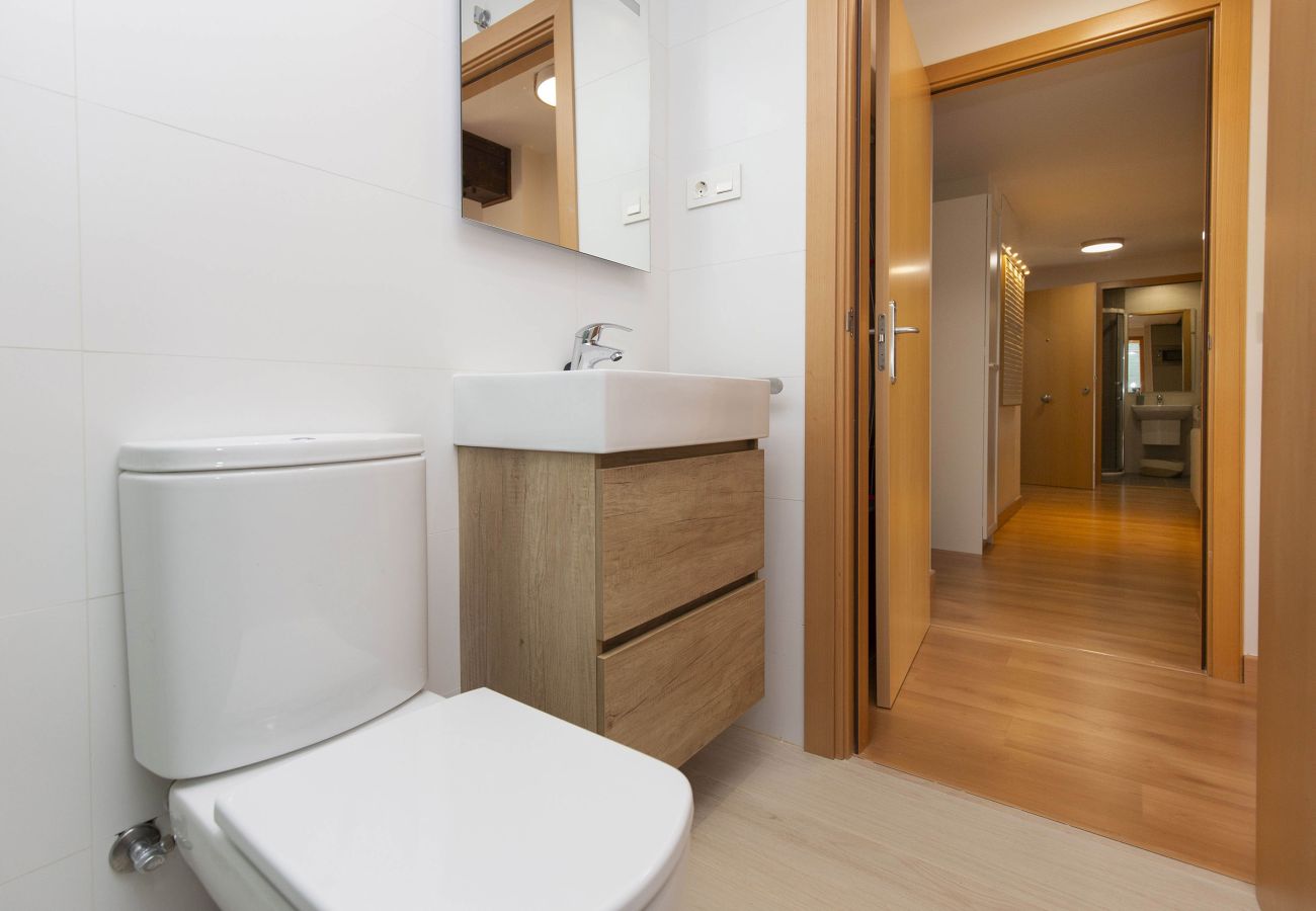 Apartamento en Escarrilla - La Buhardilla de Menta by BeValle