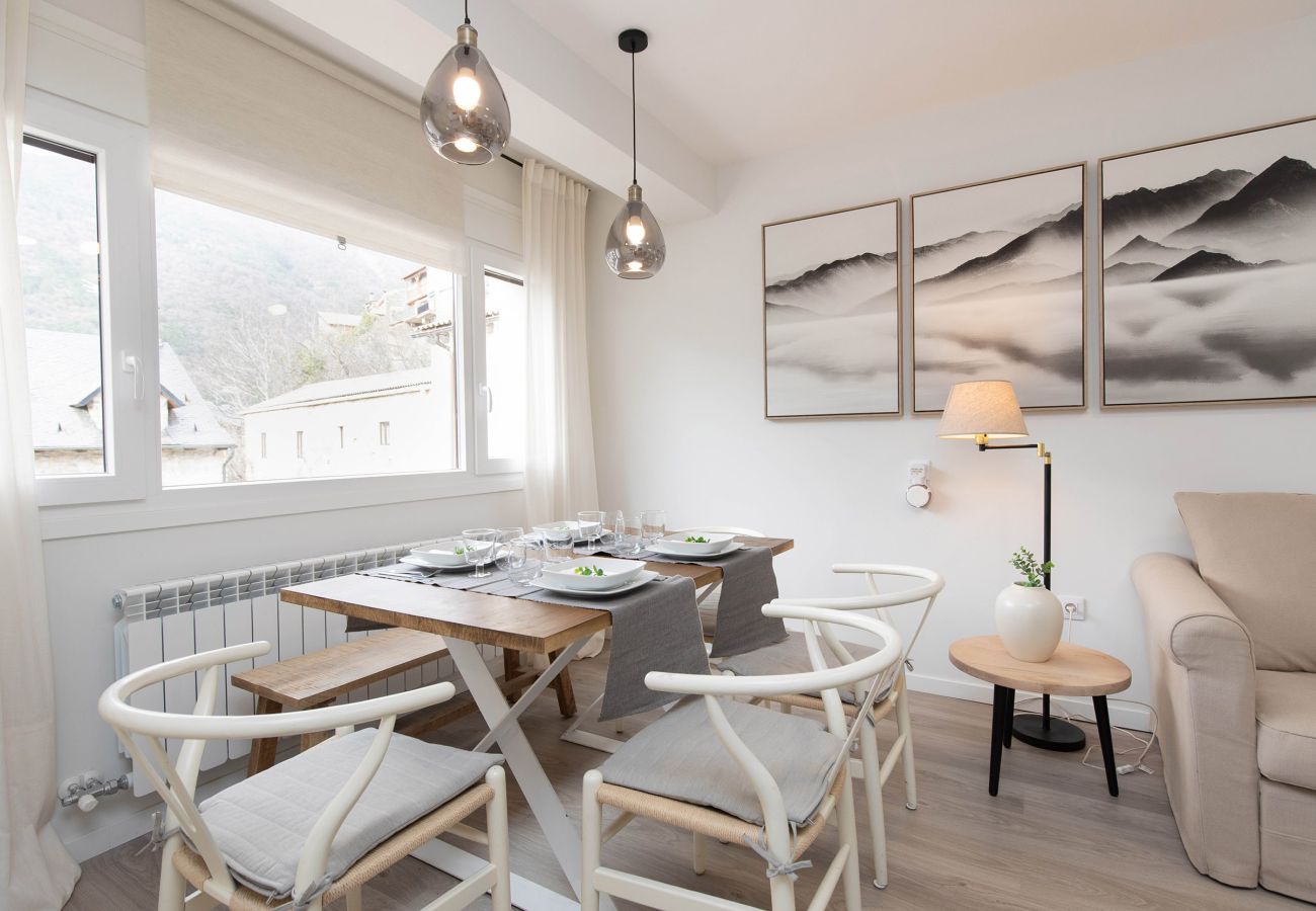 Apartment in Biescas - Sky Biescas II by BeValle