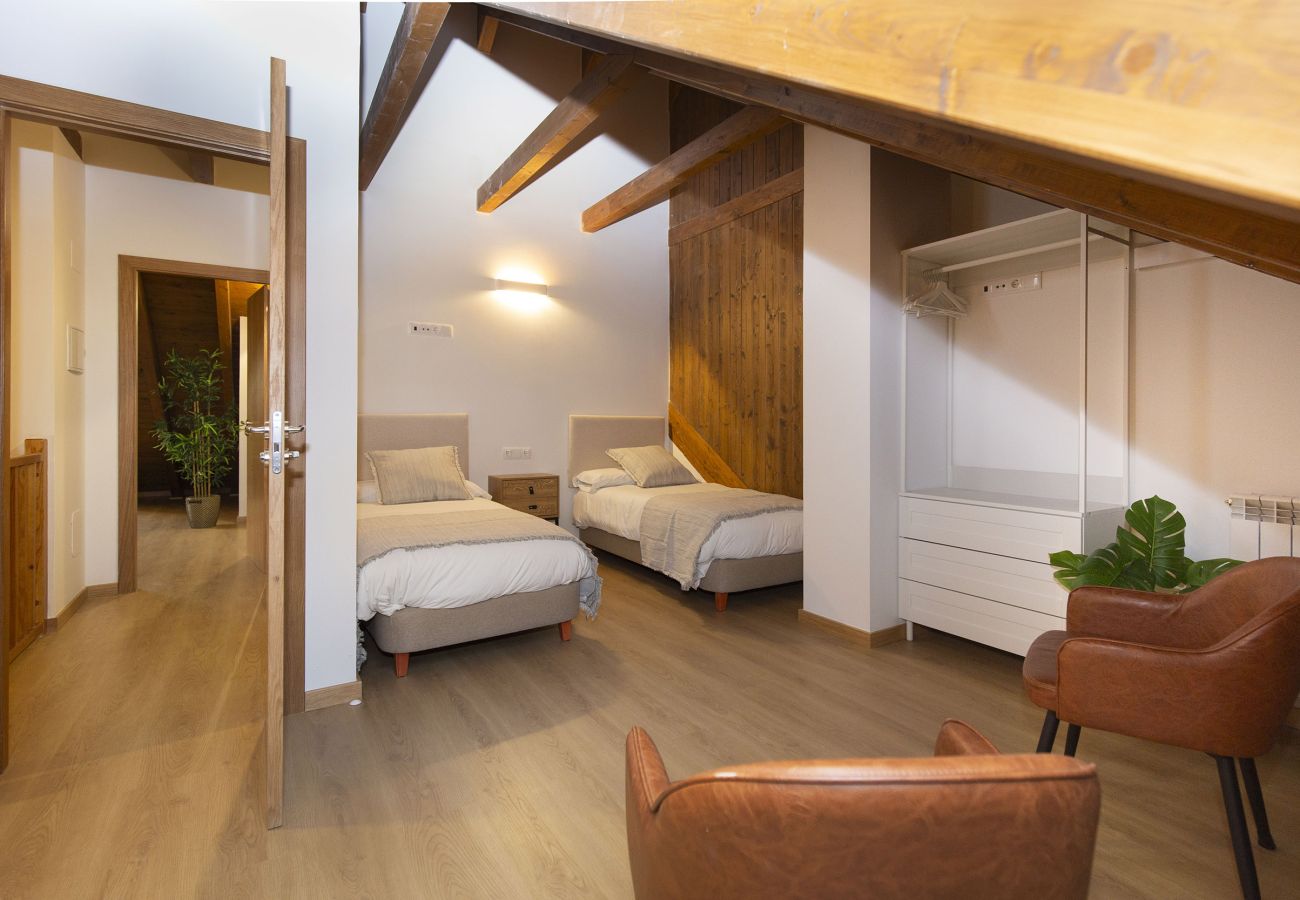 Apartment in Panticosa - Sueños del Garmo by BeValle