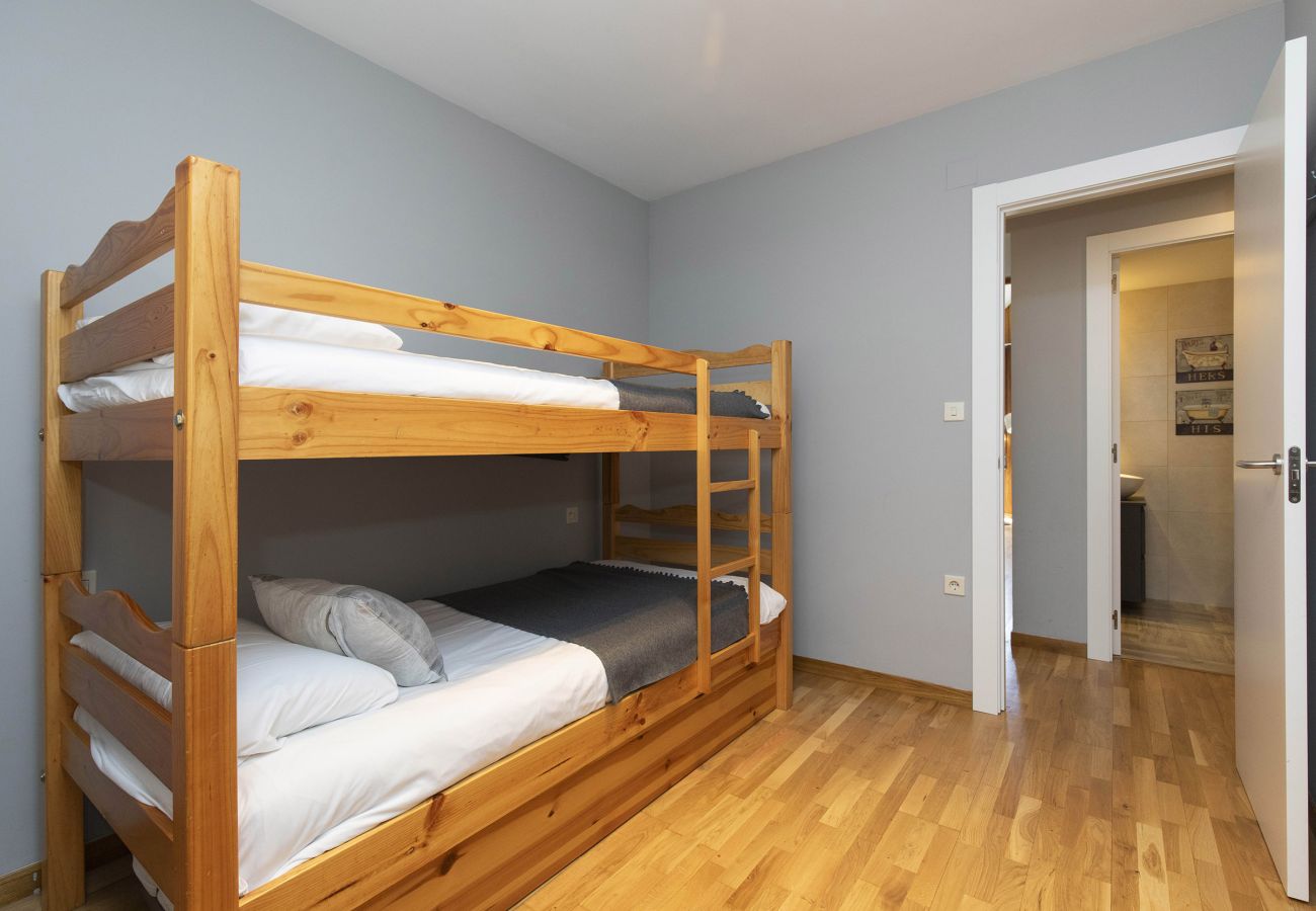 Apartment in Panticosa - Ático de Pao by BeValle