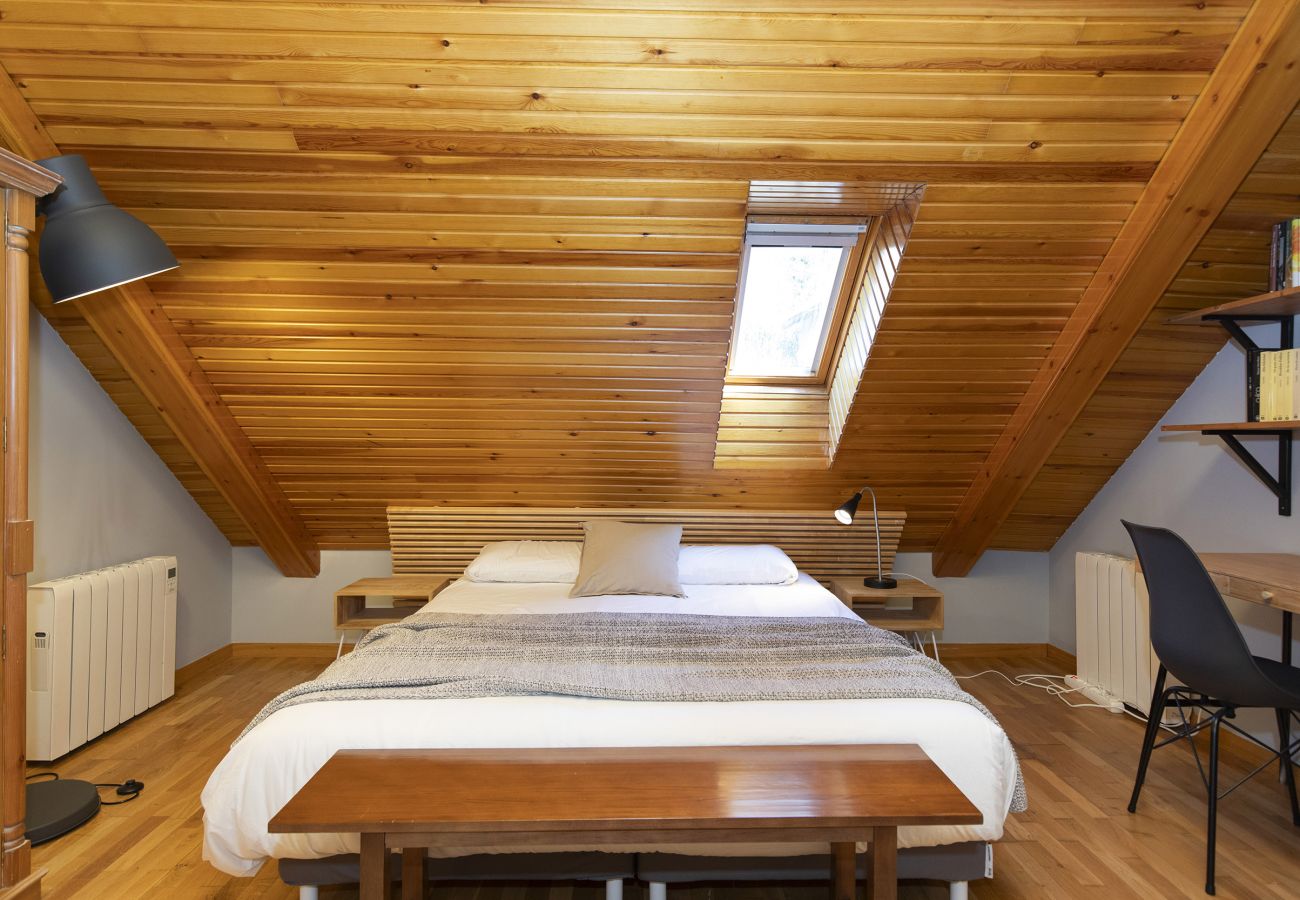 Apartment in Panticosa - Ático de Pao by BeValle