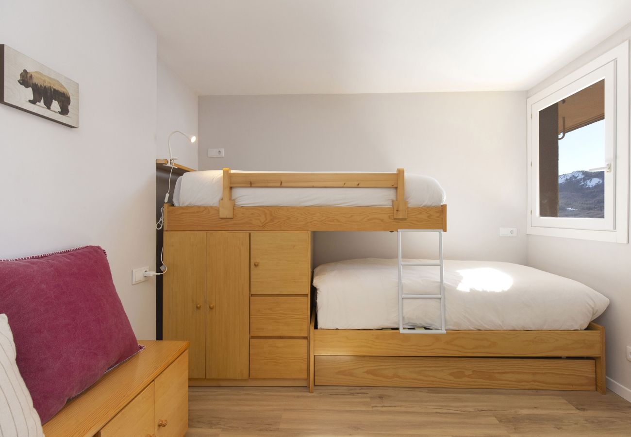 Apartment in Formigal - La Ventana de Formigal by BeValle
