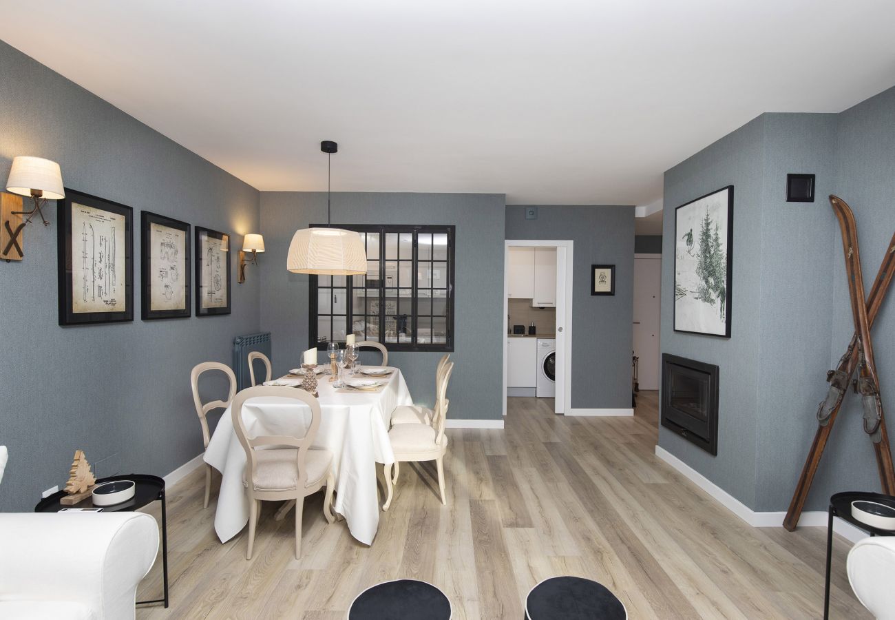 Apartment in Panticosa - El Ciervo de Santa María by BeValle