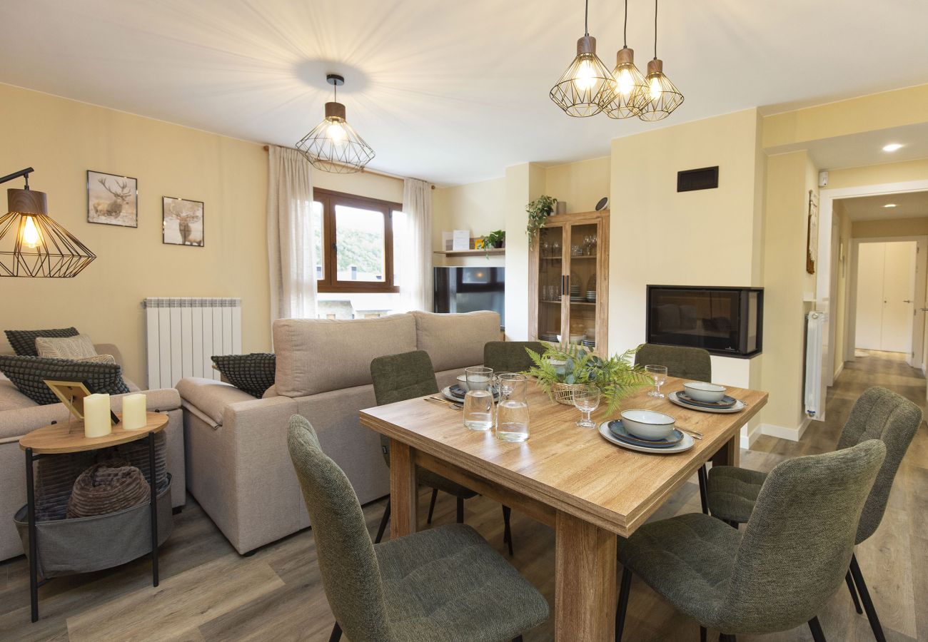 Apartment in Panticosa - La Alhaja de Panticosa by BeValle