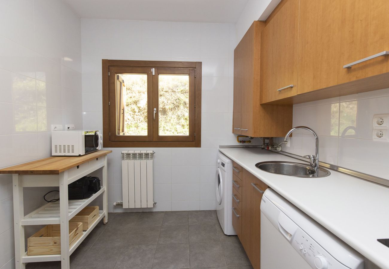 Apartment in Gavin - Aura de Gavín by BeValle