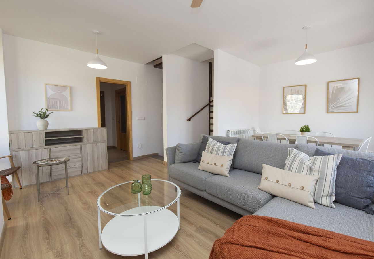 Apartment in Gavin - Aura de Gavín by BeValle