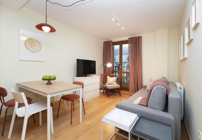 Apartment in Escarrilla - TenaEsquí II by BeValle