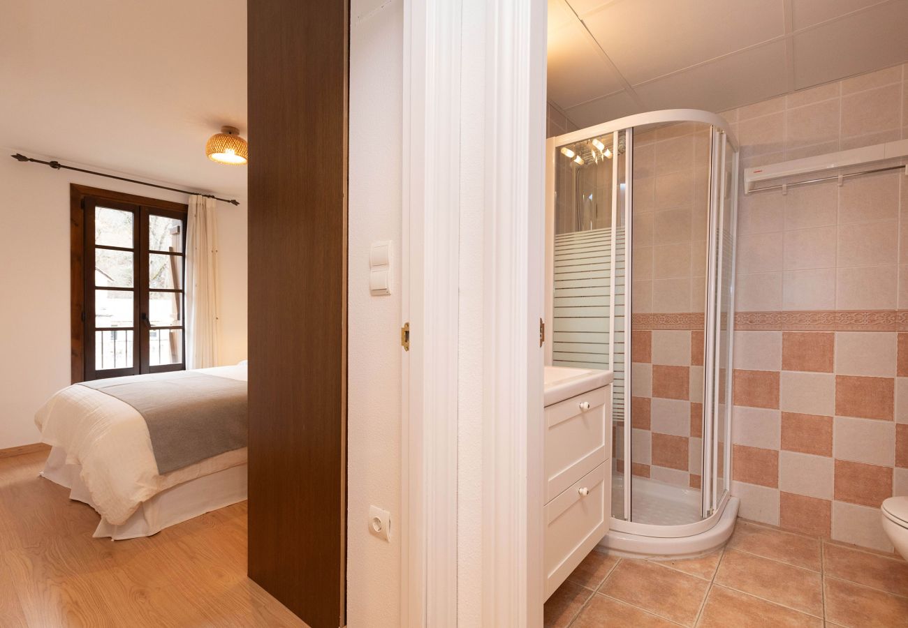 Apartment in El Pueyo de Jaca - Atico Camino Real by BeValle