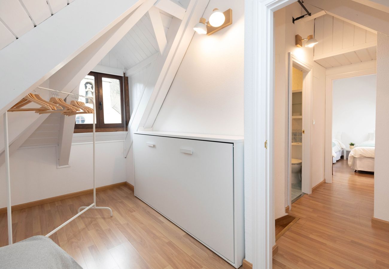 Apartment in El Pueyo de Jaca - Atico Camino Real by BeValle