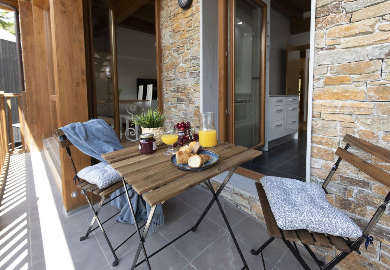 Apartment in Panticosa - Atico Mendia by BeValle