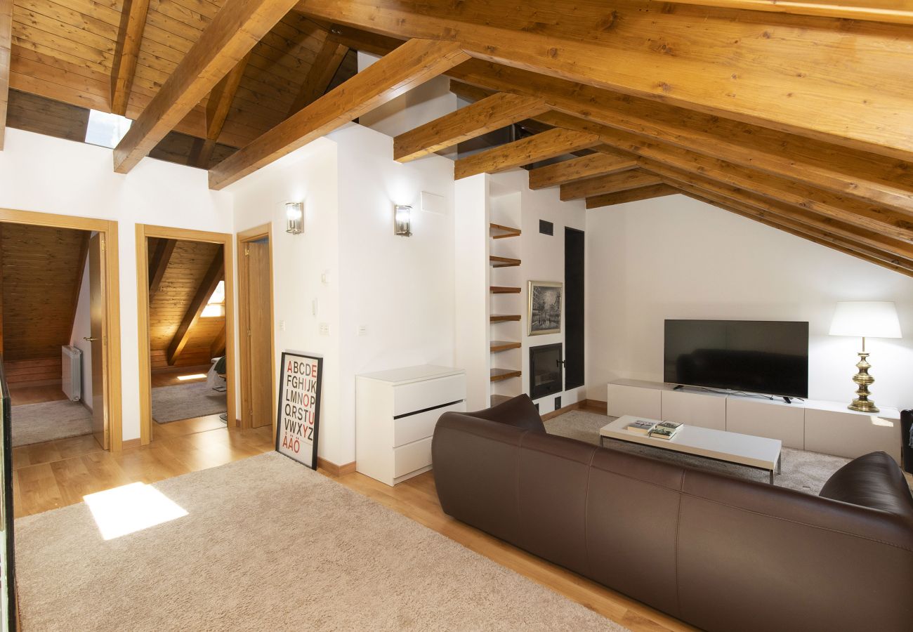 Apartment in Panticosa - Atico Mendia by BeValle