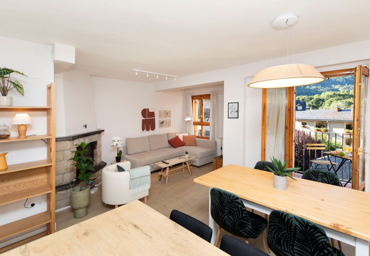 Apartment in Panticosa - Casa Josephine by BeValle