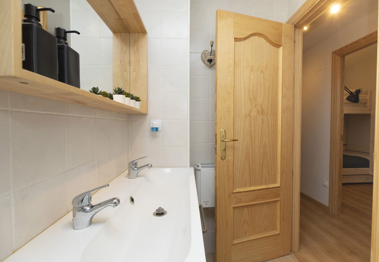 Apartment in Panticosa - Casa Abedul by BeValle