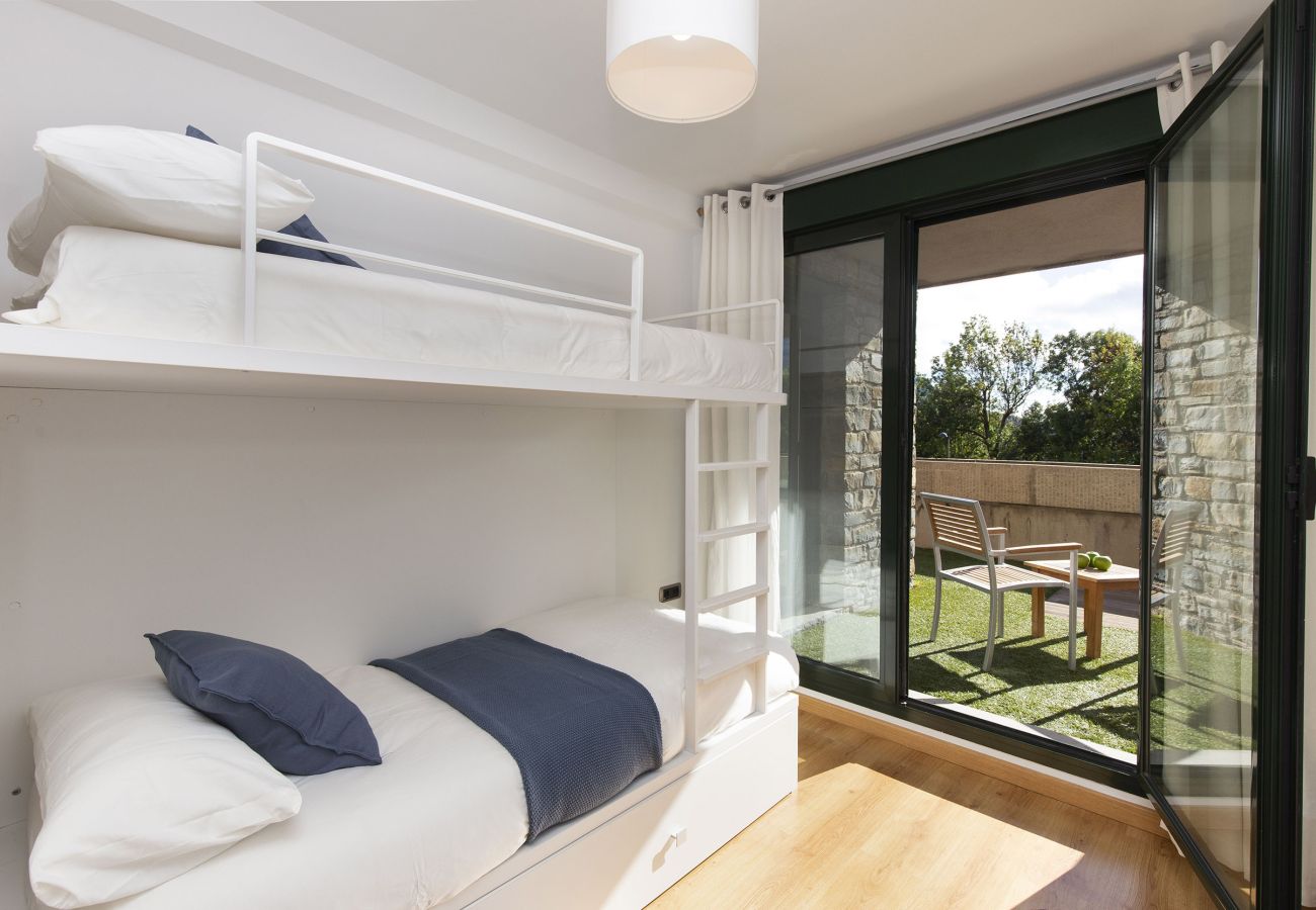 Apartment in Panticosa - Ventana de Saras by BeValle