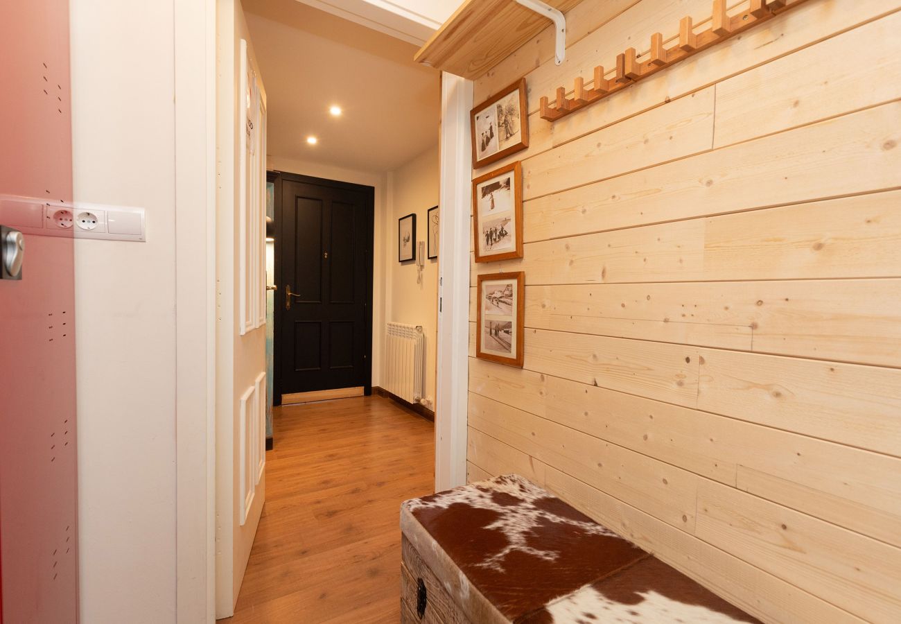 Apartment in Panticosa - El Mirador by BeValle