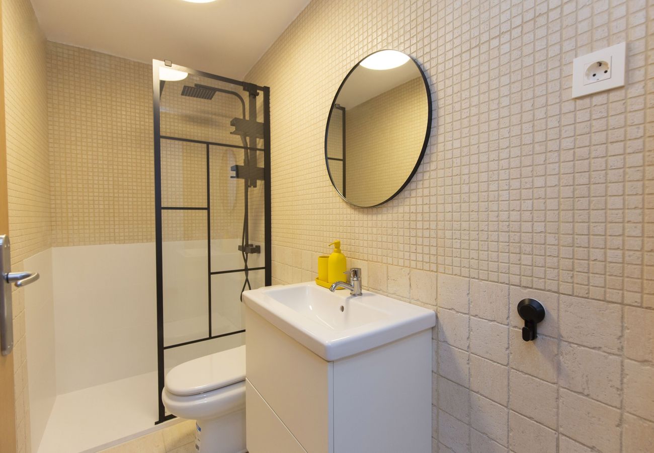 Apartment in Escarrilla - Casa Real by BeValle
