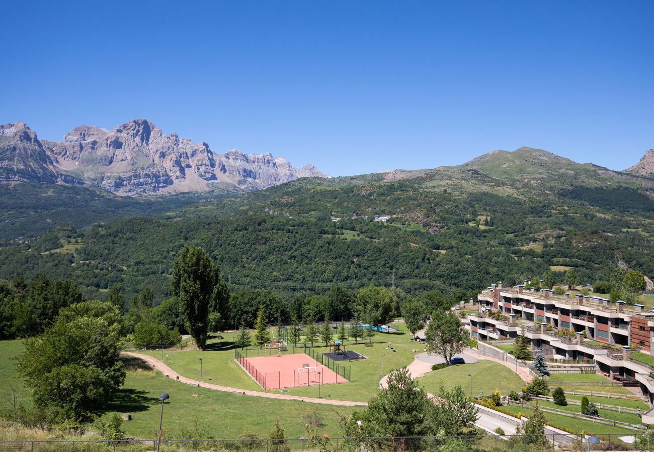 Appartement à Panticosa - Jardin de Saras by BeValle